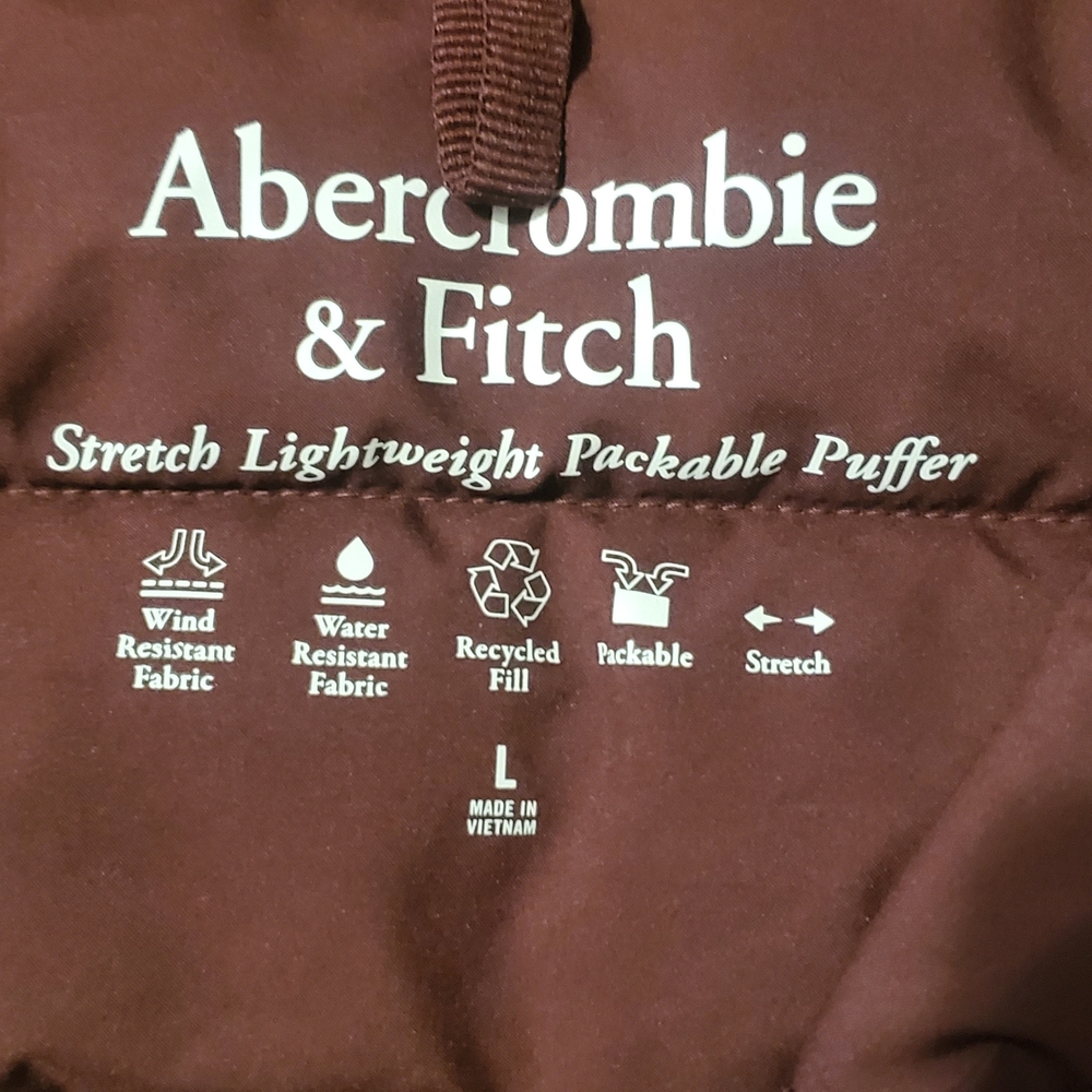 Abercrombie & Fitch Burgundy Quilted Jacket - Picture 9 of 9